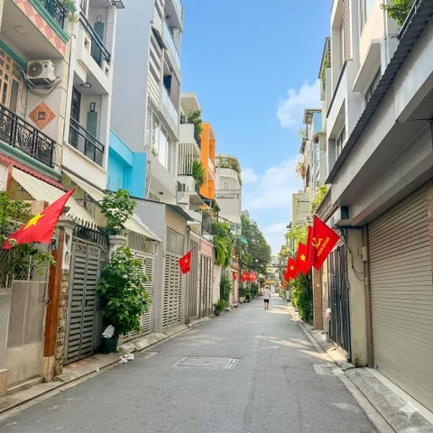 Nơi an cư yên tĩnh giữ lòng Sài Gòn hối hả.