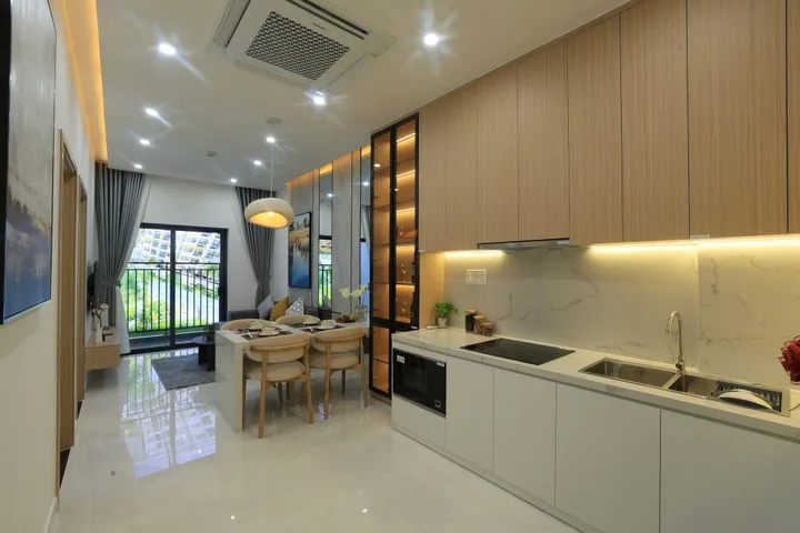 Căn hộ 2 Phòng ngủ mặt tiền QL1A - Ngân hàng hỗ trợ vay 70%. Chỉ 300Tr sở hũu ngay!