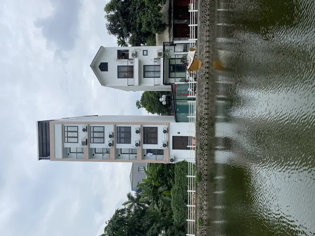 🏠Ngọc Thuỵ - 6Tầng Thang Máy - ÔTô vào nhà - Mới xây ở ngay.