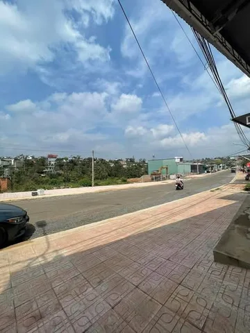 NHÀ MẶT TIỀN NGUYỄN CHÍ THANH – VỊ TRÍ ĐẸP, GIÁ TỐT 🔥