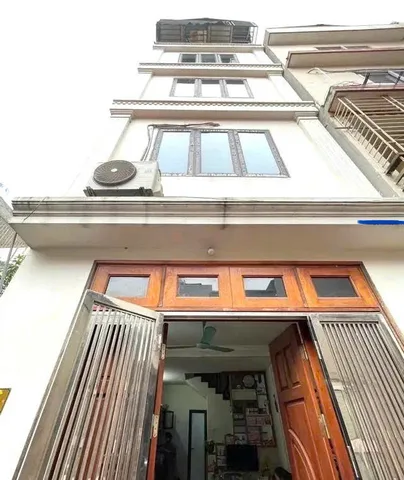 CẦN BÁN GẤP NHÀ NGÔ GIA TỰ VIỆT HƯNG 33M²- 5 TẦNG,HAI THOÁNG, NGÕ NÔNG, Ở NGAY