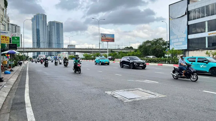 Cho Thuê Nhà Kd Mặt Tiền 1 Trệt 1 Lầu, 48m2, Mặt Tiền Rộng 10.6m- Tại 21A1 Nguyễn Hữu Cảnh, P.19, Q.Bình Thạnh