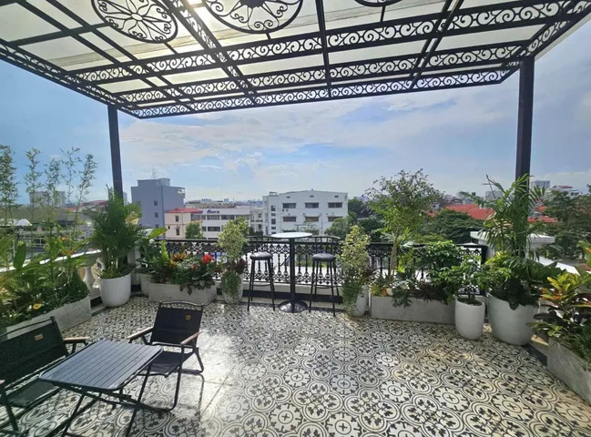 🔥 SIÊU PHẨM BÁCH KHOA – LÊ THANH NGHỊ 🔥
Oto 7 chỗ vào nhà – thang máy – kinh doanh – khu vực cực hiếm hàng