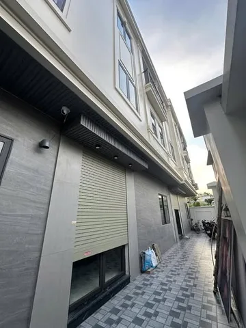 Nhà 3 tầng tại xóm 3 Vĩnh Khê - An Đồng - An Dương. Ngõ rộng 2,6m. Sân cổng chung 4 căn. An ninh tốt tuyệt đối.