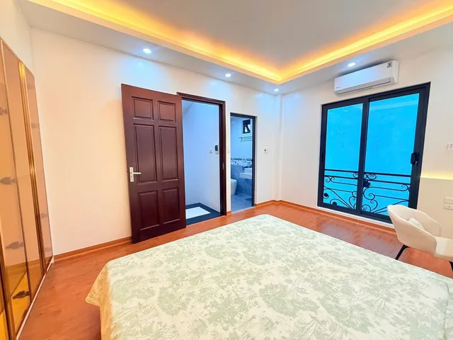 BÁN NHÀ XUÂN ĐỈNH, MỚI - Ô TÔ ĐỖ CỔNG-TRƯỚC NHÀ KHOẢNG SÂN RỘNG, GIÁ TỐT