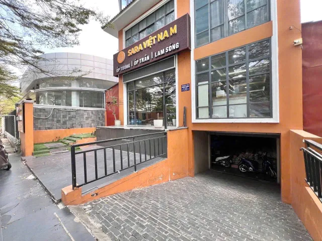 BDS HVL CHO THUÊ Biệt thự đường 14 ( đường chính ) KDC Sadeco Tân Phong Quận 7.