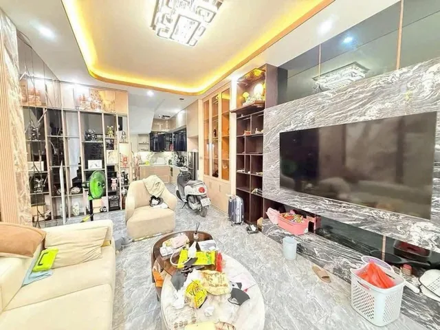 TT Phố phan đình giót - hà đông- 5 tầng tk3 ngủ - ô tô vào nhà