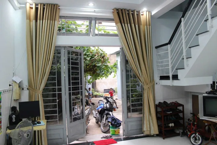 [BÁN NHÀ QUẬN 12] - SÁT CẦU THAM LƯƠNG - HẺM 4M - CHỈ 3.6tỷ