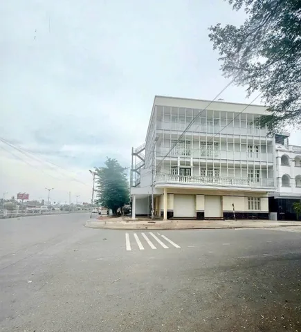 CHO THUÊ NHÀ GÓC 2 MẶT TIỀN QUỐC LỘ, KHU VĂN HÓA TÂY ĐÔ