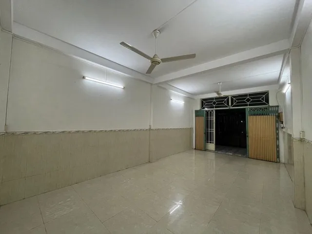 Bán nhà 168m²  6×28m² giá 18.5 tỷ Phường Phú Thạnh