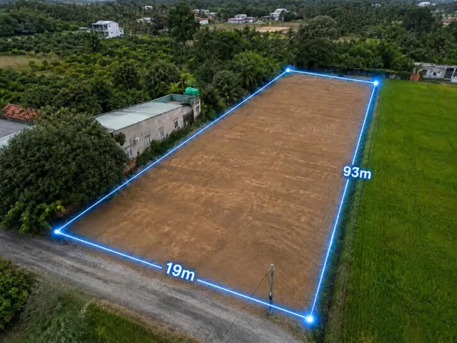 Bán đất 1768m² có sẵn 609m² thổ cư ngang 19m tại Xã Hòa Khánh