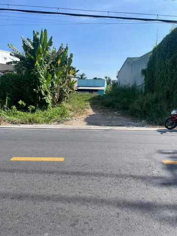 Bán đất 400m² có sẵn 280m² thổ cư ngang 10m giá 8.4 tỷ tại Xã Bình Lợi