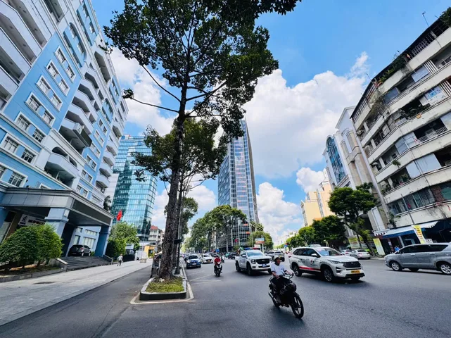 SIÊU HIẾM- BÁN NHÀ 2 TẦNG MẶT TIỀN HXH 6M Đ.NGUYỄN CƯ TRINH, QUẬN 1- DT 4M*16M- NGAY BÊN BUILDING PULLMAN VIP- GIÁ TRỊ KHAI THÁC ĐỈNH