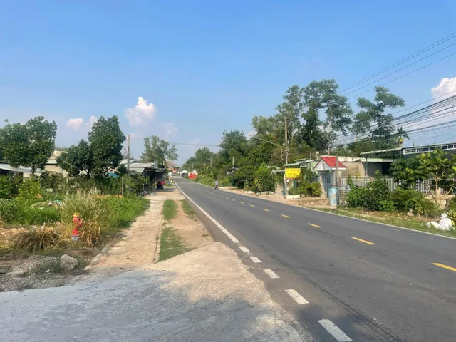 Bán đất Chơn Thành Bình Phước, diện tích 10x45, gần khu công nghiệp, dân cư đông, a.c tài chính thấp gọi e tham khảo nha
