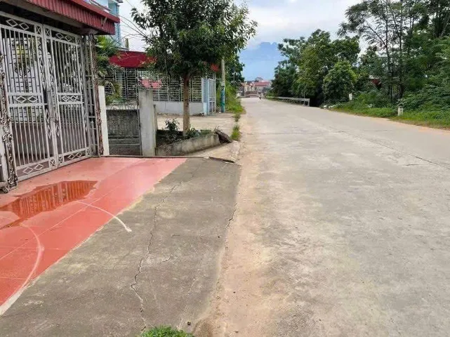Lô đất băng 2 đường tỉnh lộ, cách TL317 chỉ 30m