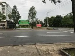 ANH CHỊ CẦN ĐẦU TƯ ĐẤT BÌNH DƯƠNG THÌ GỌI E CÓ MẤY VỊ TRÍ ĐỐI DIỆN TRƯỜNG VÀ CHỢ