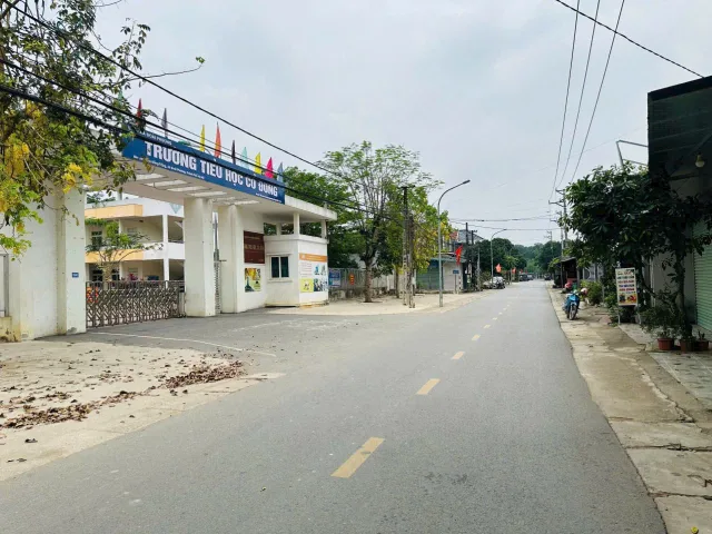 BÁN ĐẤT TRỤC CHÍNH KINH DOANH TẠI CỔ ĐÔNG