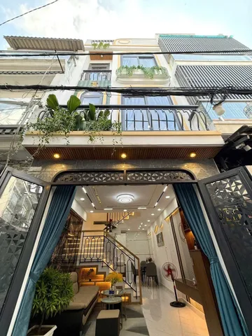 Chủ cần bán gấp nhà gần MT Hồng Bàng, P.1, Q.11 – 62m2 giá 2tỷ735tr. Sổ chủ giữ.