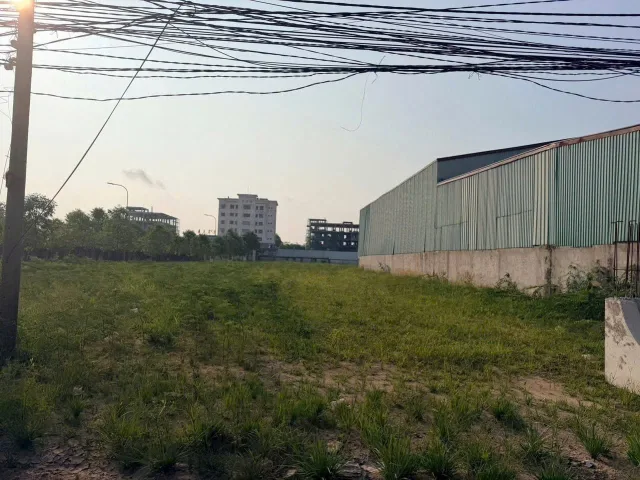 Bán đất SKC đường xe cont xã Thanh Phú, Bến Lức dt 2000m2 giá 15 tỷ