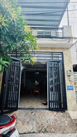🔥Chính chủ🔥 CẦN BÁN NHÀ MẶT TIỀN HẺM THÔNG BUÔN BÁN GẦN CHỢ VÀ TRƯỜNG HỌC Vĩnh Lộc A
