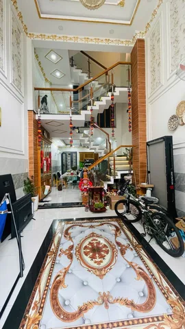 XE HƠI VÀO NHÀ  5 TẦNG BTĐ BÌNH TÂN 
DT 4×15m² BTCT 4PN KHÉP KÍN.