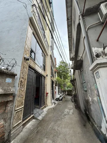 BÁN TÒA NHÀ CHDV ĐƯỜNG YÊN HÒA. CẦU GIẤY. 82M2 - 7 TẦNG. THANG MÁY. 17 PHÒNG KHÉP KÍN.