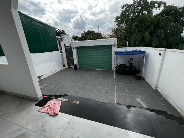 bán nhanh nhà mê kiên cố, vừơn Villa hồ bơi hẻm Nguyễn cảnh Di 
Diện tích 410m2 giá 3ty350