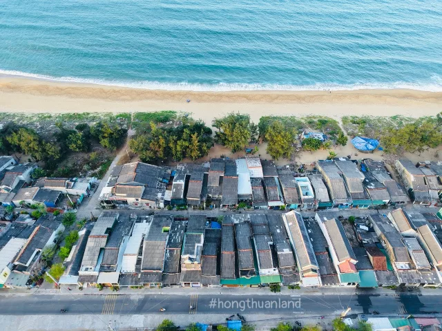 🪁 NHÀ TRỰC DIỆN BIỂN HOÀI HẢI, MUA XÁCH VALI VÀO Ở NGAY, 147M2, GIÁ 1,XX TỶ