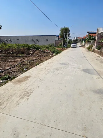 Bán 94 m đường Thôn 5 m thông các ngả tại Thuỷ Triều , cách 359:250 m. L/h:076,231.9990 e Thúy