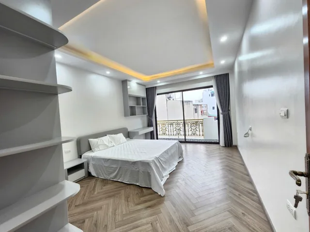 TUYỆT PHẨM MẶT PHỐ VIEW HỒ ĐỀN LỪ - KINH DOANH NGÀY ĐÊM - VỈA HÈ RỘNG - 7 TẦNG THANG MÁY - FULL NỘI THẤT ĐẲNG CẤP