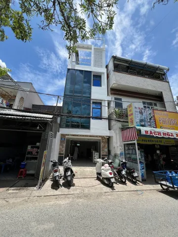 👉9 tỷ - BÁN NHÀ 4 TẦNG CÓ SÂN THƯỢNG MẶT TIỂN ĐƯỜNG MẠC THIÊN TÍCH - CÁCH TRƯỜNG ĐẠI HỌC CẦN THƠ 200m