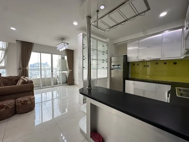 Cho Thuê Căn Hộ Chung Cư 3PN 3WC 120m2 La Bonita Ngay 215 Nguyễn Gia Trí ( D2 cũ ), Bình Thạnh