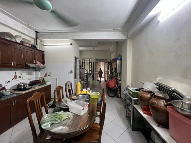 10,5ty kim giang đại kim .DT :45M :MT :4,3M x 5 tầng