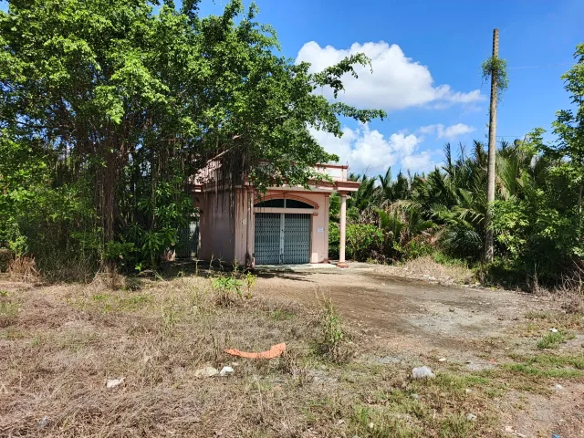 Bán đất 556m² full thổ cư ngang 30m giá 6.73 tỷ tại Xã Tân Lân