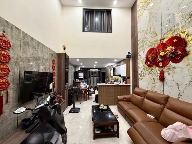 NHÀ ĐẶNG VĂN NGỮ – TRUNG TÂM PHÚ NHUẬN – CHỈ 8.6 TỶ