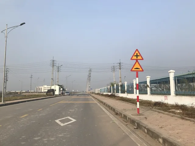 CHUYỂN NHƯỢNG 16.000m² ĐẤT KHU CN QUẾ VÕ 3, ĐÃ CÓ SỔ ĐỎ