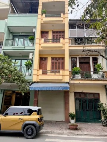 Mặt phố Võ Văn Dũng 💥 Khu phân lô toàn giáo sư trí thức, vỉa hè rộng, kinh doanh đỉnh – 75m2 x 4 tầng giá 5x tỷ