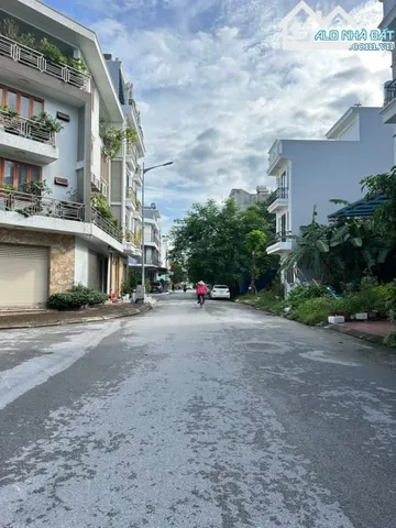 BÁN ĐẤT TDC VINHOMES RIVERSIDE, SỞ DẦU, HỒNG BÀNG, 40M², MẶT TIỀN 4M, GIÁ 3,65 TỶ