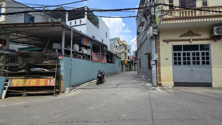 Bán nhà 3 tầng Đông Trù Đông Anh 84m2 mt5m đường nhựa thông ô tô vào tận nơi