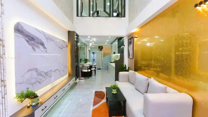 BÁN NHÀ GẦN CHỢ AN ĐÔNG,LÊ HỒNG PHONG,P2,Q5.DT40M2,XÂY 1TRỆT 2 LẦU SÂN THƯỢNG, HẺM XE HƠI 5M.GIÁ 2 TỶ350