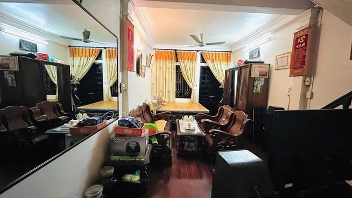 Cát Linh, 26m x 4 tầng x Mt 3.8, ngõ nông thoáng, tiienj ích đẳng cấp