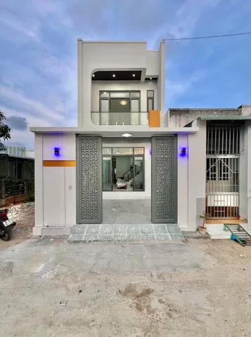 BÁN NHANH NHÀ LẦU PHONG NẪM
