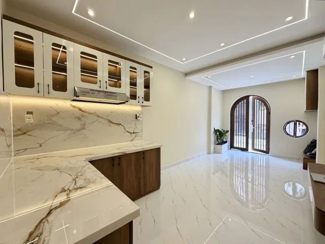 NHÀ HXH TRÁNH NGAY NGÃ TƯ PHÚ NHUẬN - 45M² • 2 TẦNG • 3PN 4WC • CHỈ 7.9 TỶ
