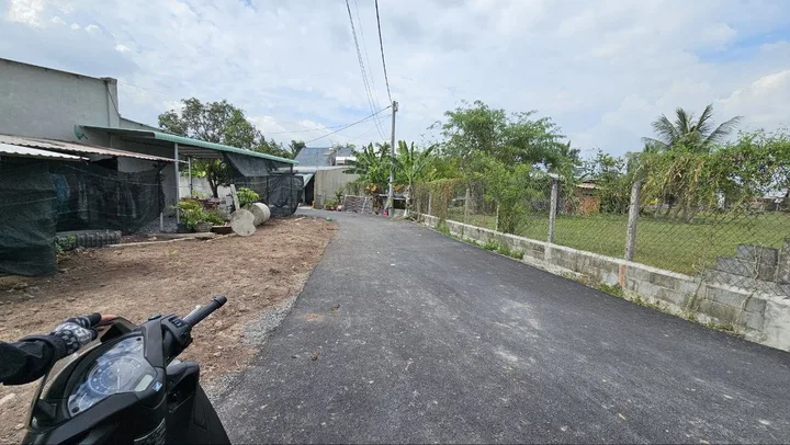Chính chủ cần bán lô đất full thổ cư 100m2
