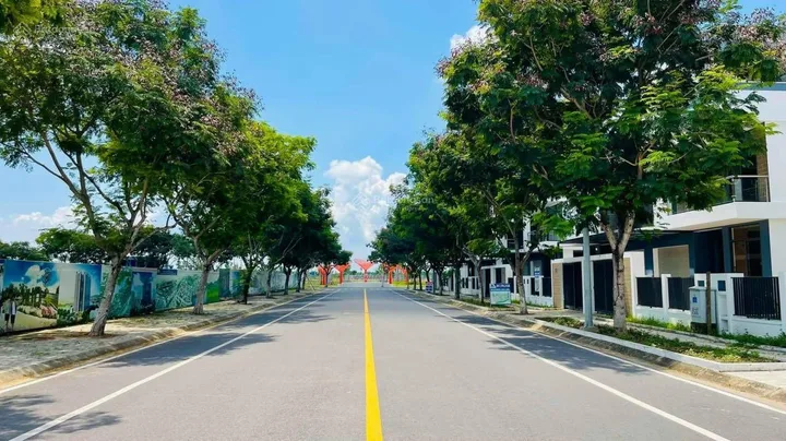 🚨 NGỘP NGÂN HÀNG! BÁN CẮT LỖ ĐẤT MẶT TIỀN PHÙNG HƯNG CÁCH SÂN BAY LONG THÀNH 4KM – GIÁ THẤP HƠN THỊ TRƯỜNG!