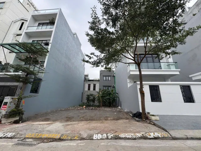 BÁN ĐẤT LK4 ĐÔ THỊ ĐỒI NGÂN HÀNG,PHƯỜNG HẠ LONG