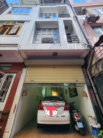 🏡 BÁN NHÀ QUAN HOA – CẦU GIẤY • PHÂN LÔ Ô TÔ VÀO NHÀ • 31/35M² x 4 TẦNG • MT 3.5M • GIÁ 12.5 TỶ • NGÕ THÔNG • GẦN NGUYỄN KHÁNH TOÀN – DƯƠNG QUẢNG HÀM • SỔ ĐỎ CHÍNH CHỦ ✨