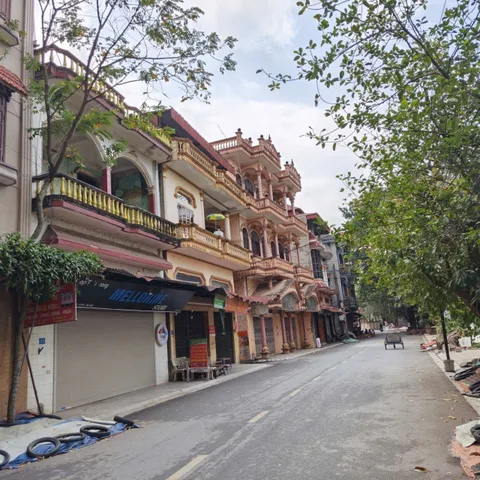 BÁN GẤP LÔ ĐẤT ĐỒNG KỴ TỪ SƠN- GẦN CỘT ĐỒNG HỒ - TRƯỜNG ĐH TDTT