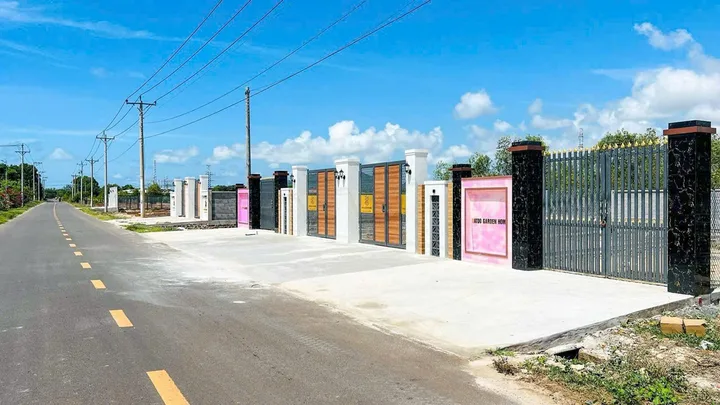 BÁN NHANH lô đất ngay UBND Phước Hải - 140m2 chỉ 980tr - Cách biển 1,5km