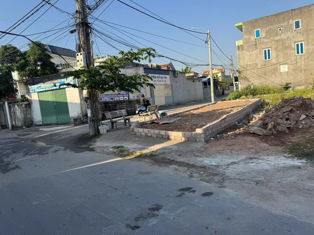 05.2026.Bán đất 61m² có sẵn 62m² thổ cư ngang 4,58m . đường nhựa 7m. giá 1.79 tỷ tại Phường Lưu Kiếm. Đông Sơn. liên hệ 0362558882